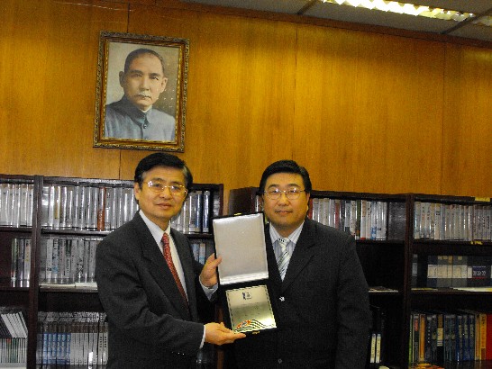 data de publicação：2009/2/18