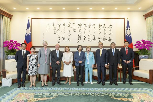 uk parliamentary committee visits taiwan