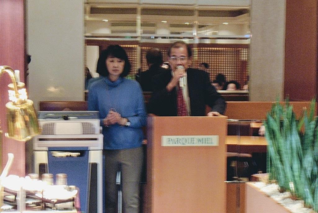 邱文揚・名古屋華僑総会会長が2018年新年会で新年の挨拶をした