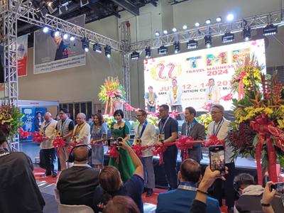 TECO attended the Ribbon Cutting Ceremony of the 11th Travel Madness Expo 2024 and joined Taiwan tourism promotion activities in the Philippines.
